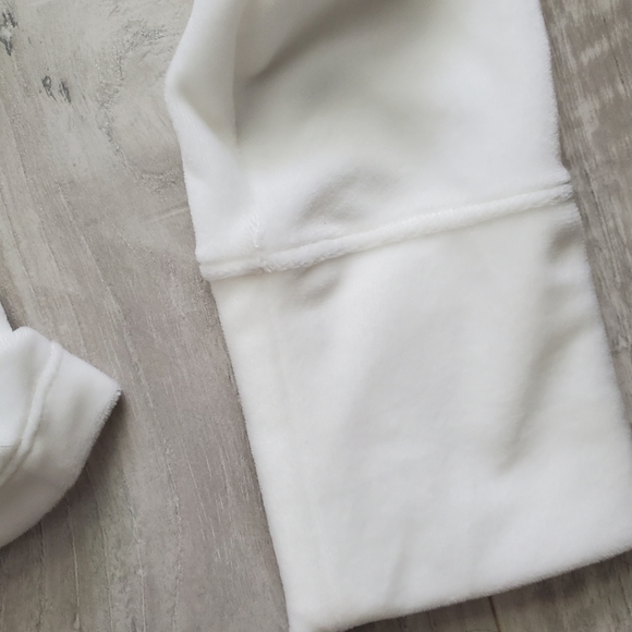 NWT Lilly Pulitzer One-shoulder Velour White Top (small) - Picture 6 of 9